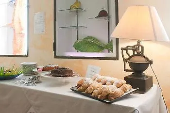 Host 2* ונציה